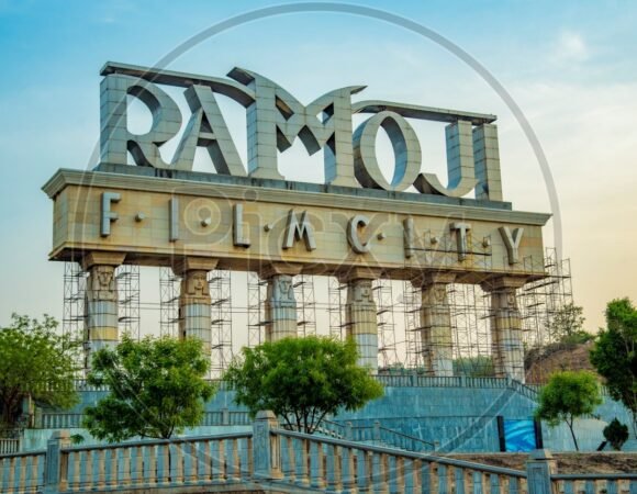 Explore Hyderabad 2N3D