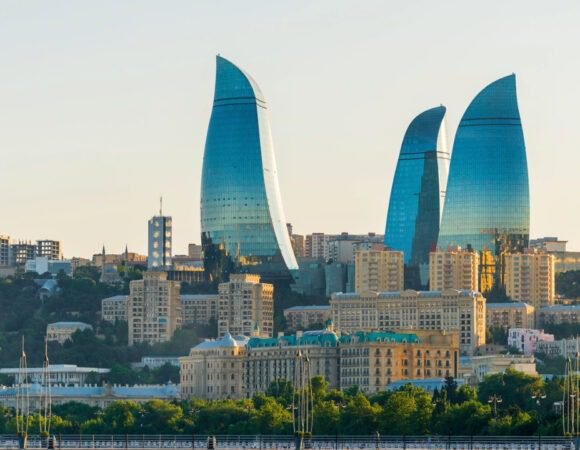 FANTASTIC BAKU