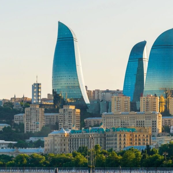 FANTASTIC BAKU